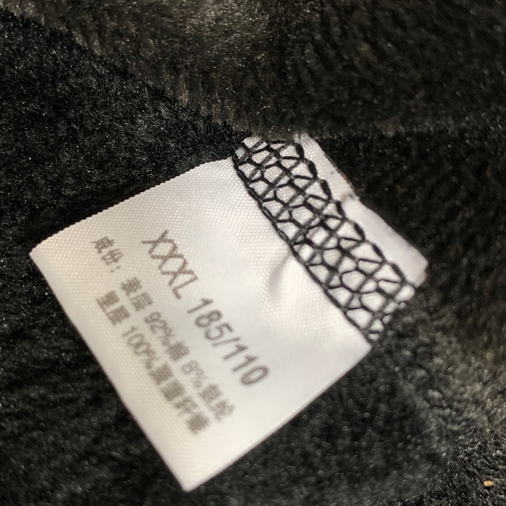 OUDU Sweater - Picture 5 of 6